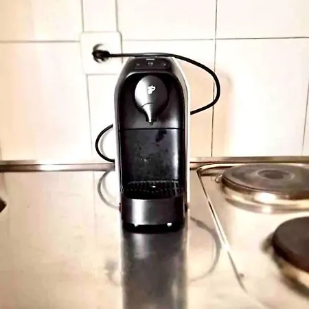 Hb Station Studio, Leon *